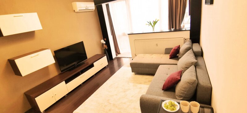 Parcul Drumul Taberei apartament luminos 2 camere de inchiriat